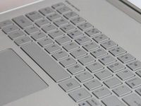 選購筆記本時(shí)那些容易被忽視的關(guān)鍵設(shè)計(jì)盤點(diǎn)-路由網(wǎng)